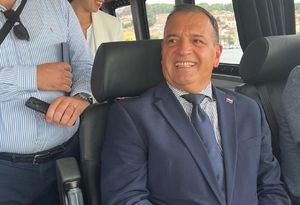 Ministar Beroš upozorio da koriste njegovu sliku za lažno oglašavanje lijekova: "Moramo zaštititi građane i pacijente"