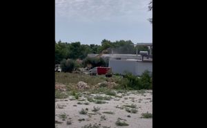 Rušenje bespravnog objekta Ivana Rajkovića na Čiovu