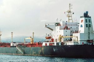 Puno brodova nosilo je ime Zadra, a još više ih je nosilo imena njegovih mjesnih odbora: Bokanjac, Brodarica, Diklo i Jazine