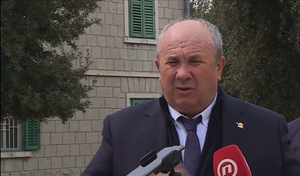 Kerumovo zemljište na Braču prodaje se i na Njuškalu - Nije pristupio nijedan ponuđač