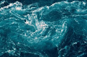 Kako unutarnji valovi utječu na mora i oceane? Predstavljanje istraživanja koje spaja fiziku i biologiju