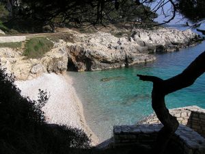 U Puli će se moći piti alkohol na javnim plažama