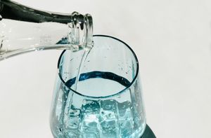 Oglasili se iz Coca-Cole: "Svjesni smo izoliranog slučaja povezanog s jednom bočicom mineralne"