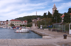 Zbog juga, od kopna odsječeni otoci Zlarin i Prvić