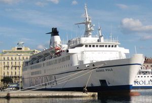 NEVJEROJATNO! Putnici za Anconu će čekati jer će brod Marko Polo danas služiti za domjenak!