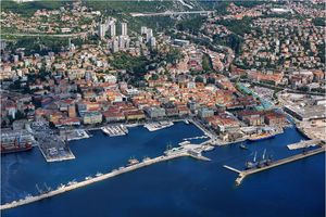 Morskim lukama od Savudrije do Dubrovnika više europskog novca