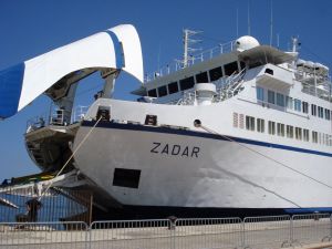 TRAJEKT ZADAR NA REMONTU Liniju Stari Grad - Split preuzima Tin Ujević, izmjena i na liniji Ubli - Vela Luka - Split