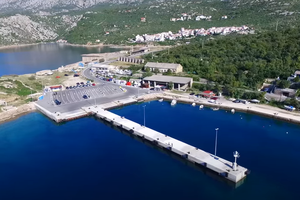 OPREZ U PLOVIDBI! U uvali Mala Stinica u Velebitskom kanalu ugašeno je lučko svjetlo