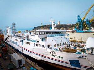 Odgođen ulazak broda Oliver u održavanje državne trajektne linije Split - Vela Luka - Ubli