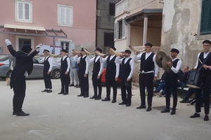 Saljska tovareća mužika obilježava 65. godina postojanja - u suvremenom obliku!