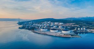 INA potpisala ugovore za nove strateške projekte povezane s obnovljivim izvorima energije