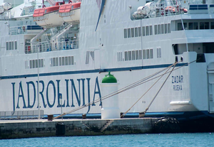 JADROLINIJA ODGOVARA Hoće li "Zadar" ponovno prema Hvaru?