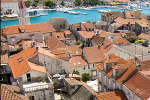 Napadnut zaštitar u Trogiru jer je čuvao okoliš!