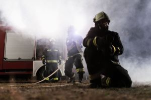 Vatrogasaca je sve manje - Unatoč dodatku od 660 eura, ne žele raditi u sezoni