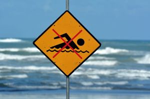 ZATVORENE DVIJE PLAŽE Morski psi u jednom danu napali tri osobe