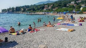 Mjesni odbor Ičići: "Plaža Ičići javno je dobro koje koriste mještani i treba ostati u nadležnosti Grada Opatije"