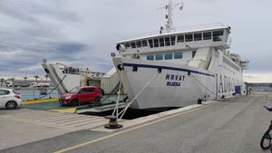 Nakon Olivera, pokvario se još jedan trajekt!