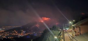 Požar kod Solina stavljen pod kontrolu, ali bura otežava gašenje