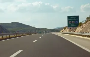 Zaboravili djevojčicu na autocesti A1 i to shvatili tek nakon 200 km: "Bila je jako uplašena!"