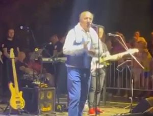 NIJE IM SE SVIDJELO Mladen Grdović na Krku pjevao hajdučku pjesmu pa ga pogodili u glavu!