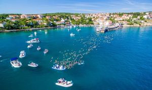 Stotine plivača sudjelovat će u četvrtak na Plivačkom maratonu Šilo - Crikvenica