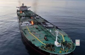 Europska Unija spašava grčki brod koji su Huti zapalili i ostavili da gori u Crvenom moru!