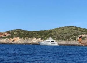 Talijani rigorozno kažnjavaju brodove koji se sidre bliže od sto metara od obale