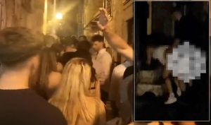 Par hvarskih ugostitelja nariče da više buke znači klape i koncerte pijanista - Urnebesne snimke ispred njihovih objekata pokazuju nešto sasvim drugo...