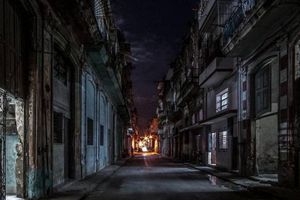 Kuba danima nema struje, pogodio ih tropski ciklon, ima žrtava!