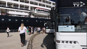 Kruzer Azamara Quest u centar Zadra doveo velik broj turista