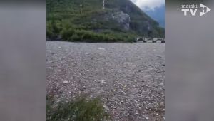 Dolini Neretve prijeti veliko zagađenje, pogledajte gomile smeća koje putuju rijekom nakon katastrofe u Jablanici