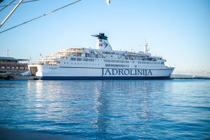 Uloga Jadrolinije u Domovinskom ratu 1 - Pomorske blokade