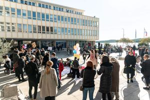 Šibenski roditelji okupili su se na rivi u znak protesta - evo što traže!