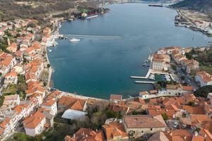 U Bakru poginuo egipatski radnik - kolega ga pregazio viljuškarom