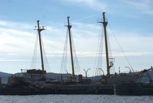 Sajle na školskom brodu "Jadran" u Crnoj Gori mijenjaju ljudi koji nemaju veze s brodogradnjom?!