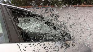 Otkriven Srbin koji je oštetio pet automobila u Poreču