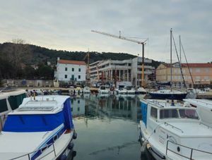 Hoće li se "Hilton" u Preku na Ugljanu zbilja otvoriti u svibnju?