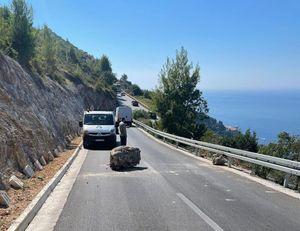 I Vlada zaključila da treba hitno sanirati smrtno opasne odrone iznad magistrale kod Dubrovnika