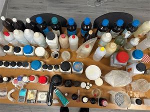 U stanu u Brelima pronađen eksploziv i narko - laboratorij