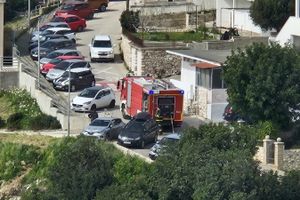 SULUDO I OPASNO Hvarski vatrogasci u 2025. su imali preko 30 intervencija i još se bore s parkiranim automobilima