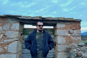 Hvarski reper ima novi singl naslova "Bura i bonaca"