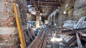 PAŠKI MAGAZINI SOLI Povijesno blago koje propada pred našim očima