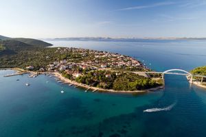 Potpuno pijani Slovenac autom "tumarao" Pašmanom