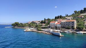 Općina Preko zabranila brodarima organizirani prijevoz turista na otočić u blizini: "To je sve bilo ilegalno, otok je u cjelini privatan i u vlasništvu jedne obitelji!"