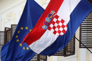USKOK i EU tužitelji upali u ministarstvo Gordana Grlića Radmana!