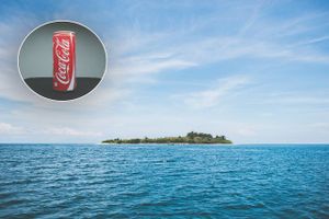 Američki turist uhićen nakon što je pokušao stupiti u kontakt s najizoliranijim plemenom na svijetu: "Ostavio je limenku Cole na otoku i zviždao im sat vremena!"