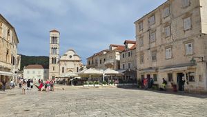 Tiktokerica šokirana cijenama objavila: "Srami se Hrvatska, srami se Hvar, nikad više ovdje, nikad!"