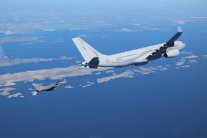 FOTO/VIDEO: SPEKTAKL NAD JADRANOM Akcija hrvatskih i francuskih pilota Rafala iznad Jadrana
