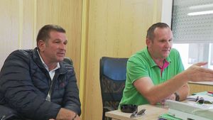 Braća HDZ-ovog kandidata za splitskog gradonačelnika Šute godinama ilegalno iskapali kamen na Šolti i zaradili milijune!