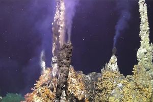 Ogroman podmorski vulkan svakoga bi trenutka mogao erumpirati!